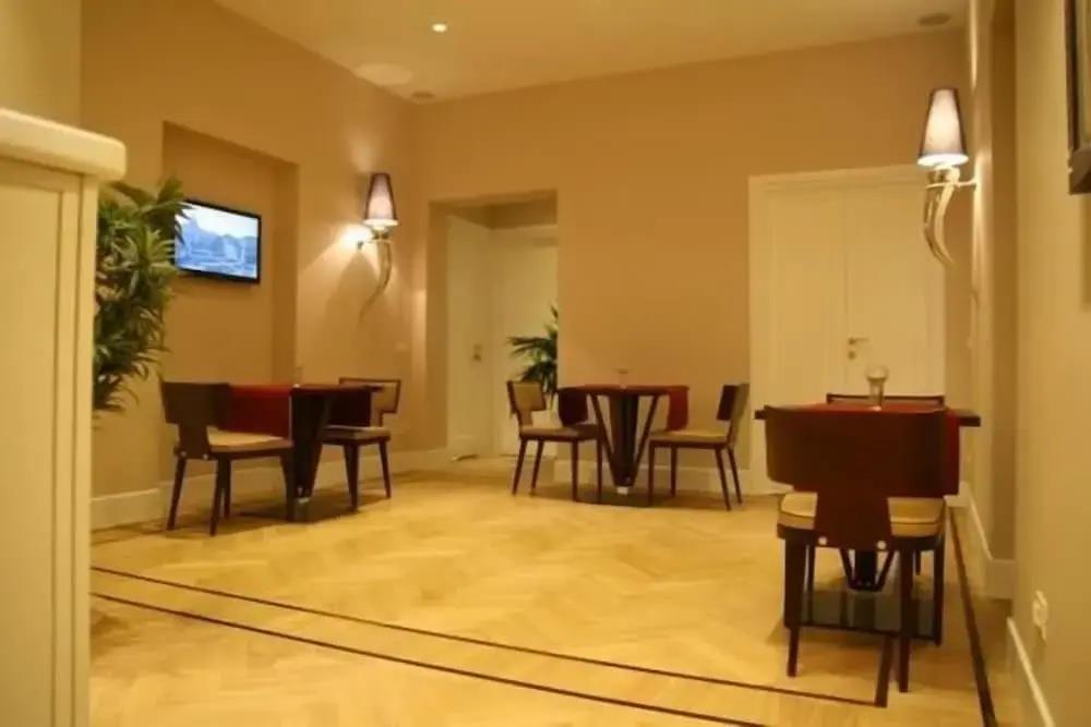 Cardilli Luxury Rooms 0*