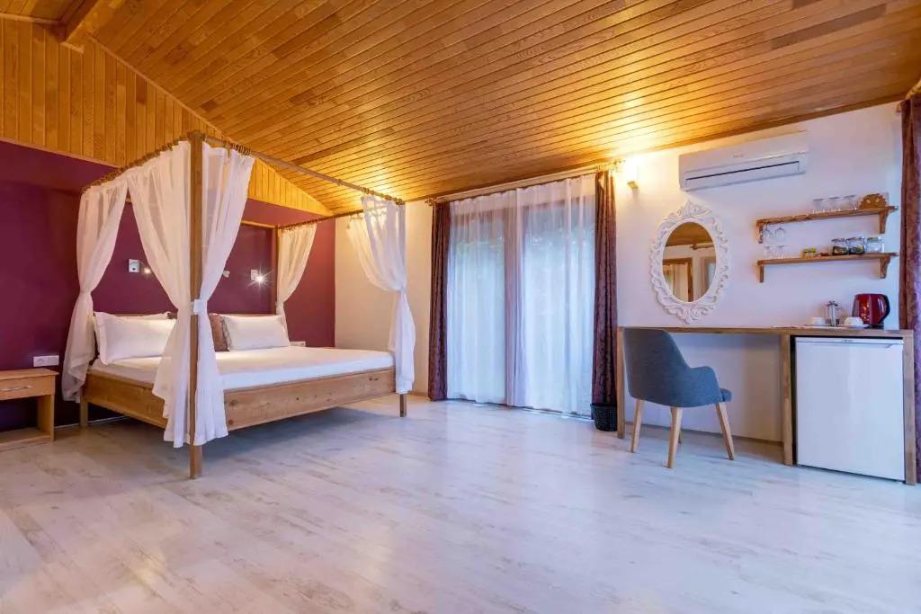 Etenna Beach Bungalows 0*