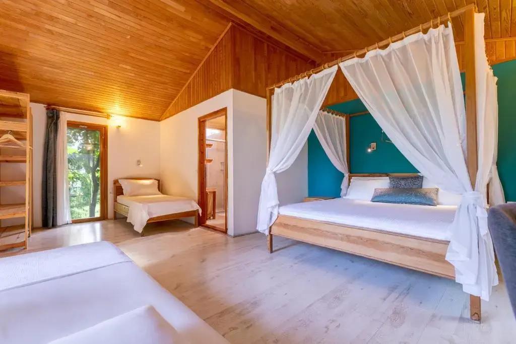 Etenna Beach Bungalows 0*
