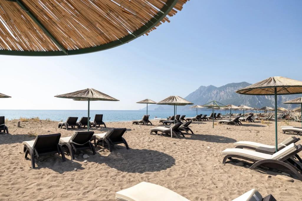 Etenna Beach Bungalows 0*
