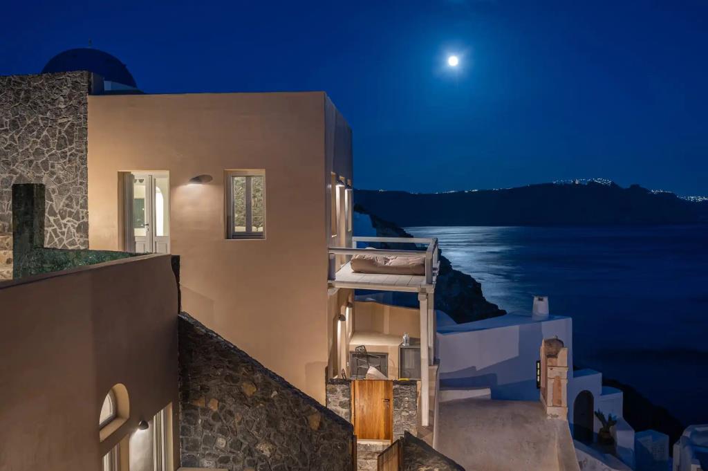 Armeni Luxury Villas 0*