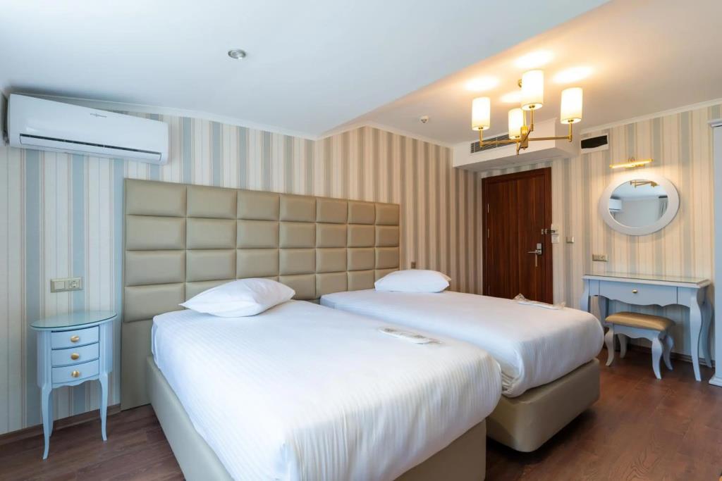 Motali Life Hotel 0*