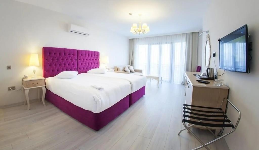 Motali Life Hotel 0*