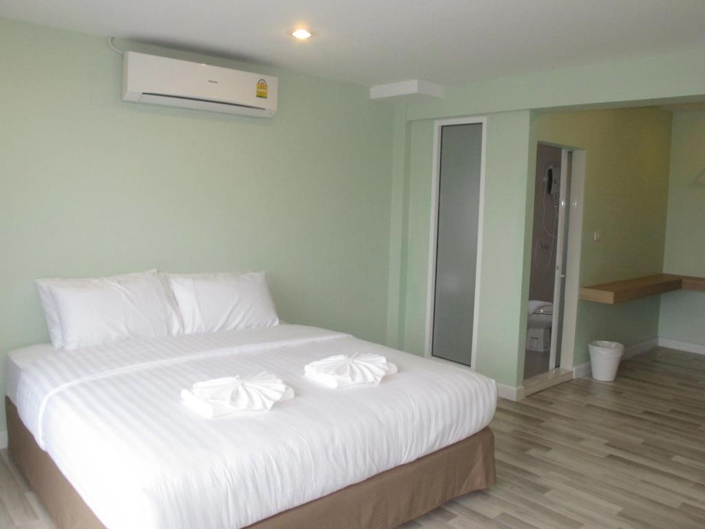 Nantra Huahin 2*