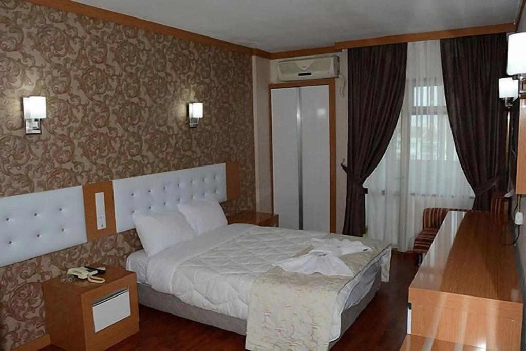 Bulut Hotel 3*