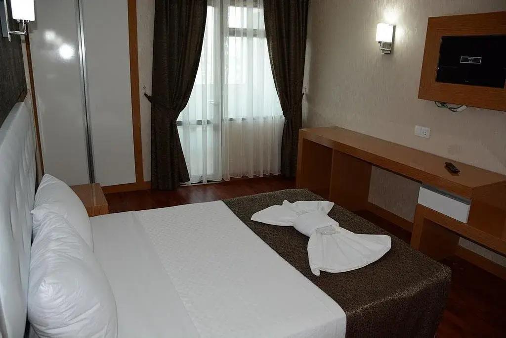 Bulut Hotel 3*