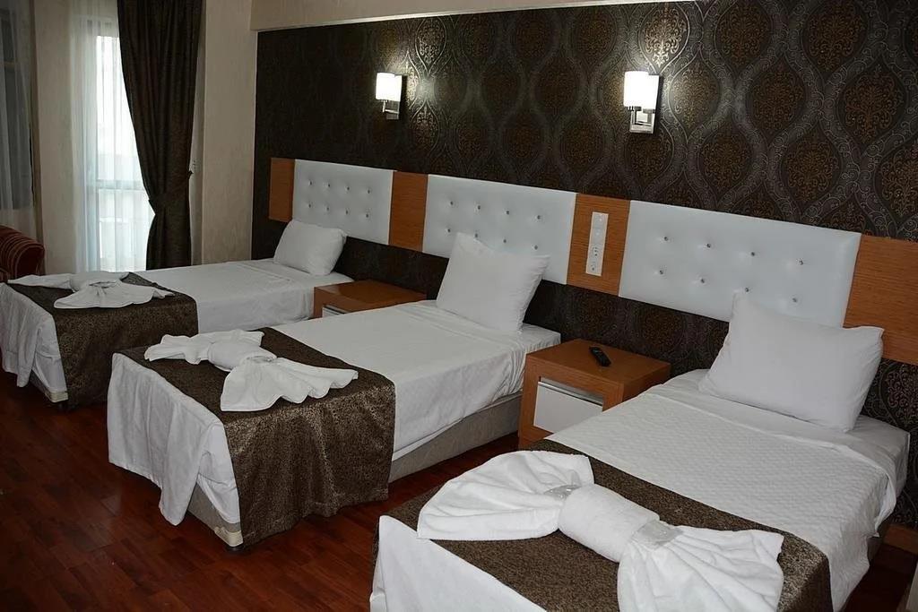 Bulut Hotel 3*