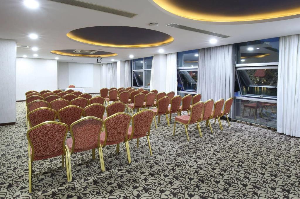 Taskopru Hotel 4*