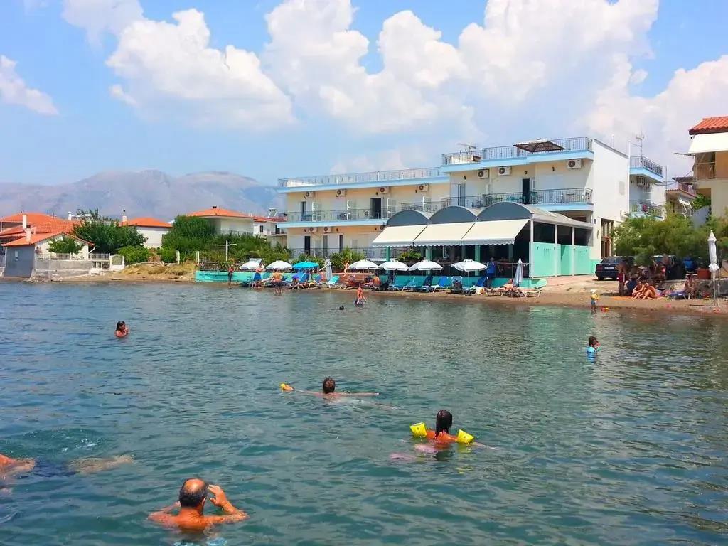 Artemis Hotel 2*