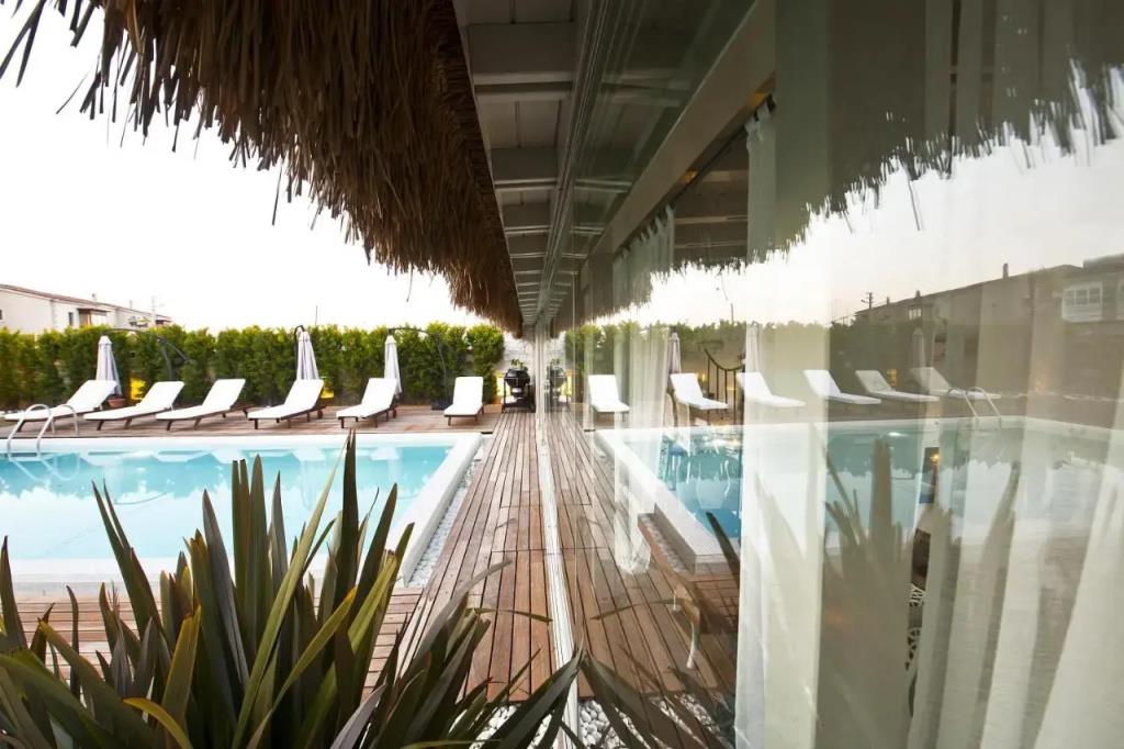 Sade Alacati Hotel 0*