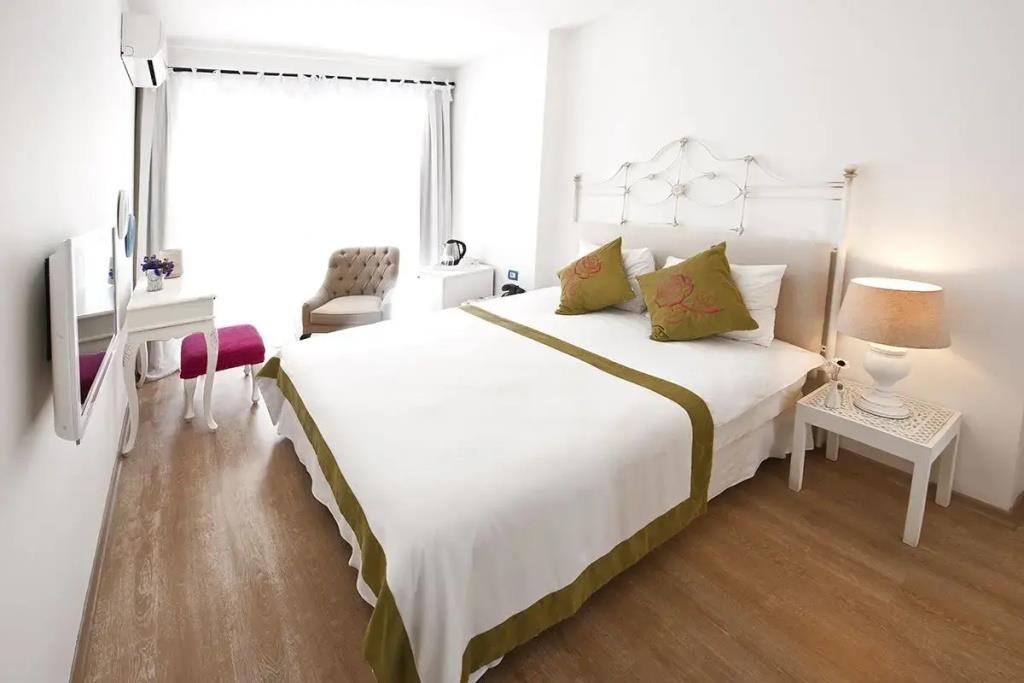Sade Alacati Hotel 0*