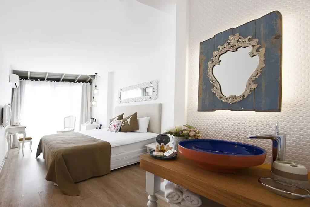 Sade Alacati Hotel 0*