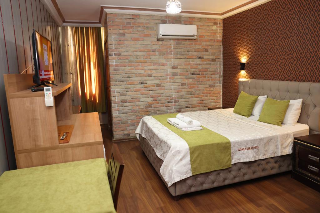 Adana Saray Hotel 3*