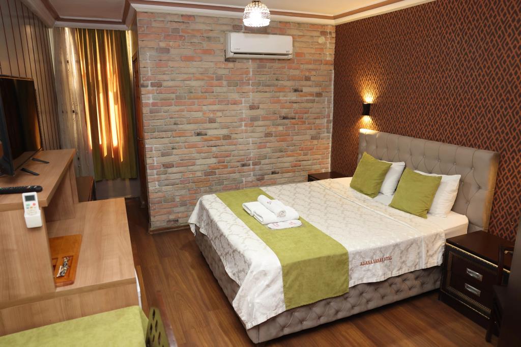 Adana Saray Hotel 3*