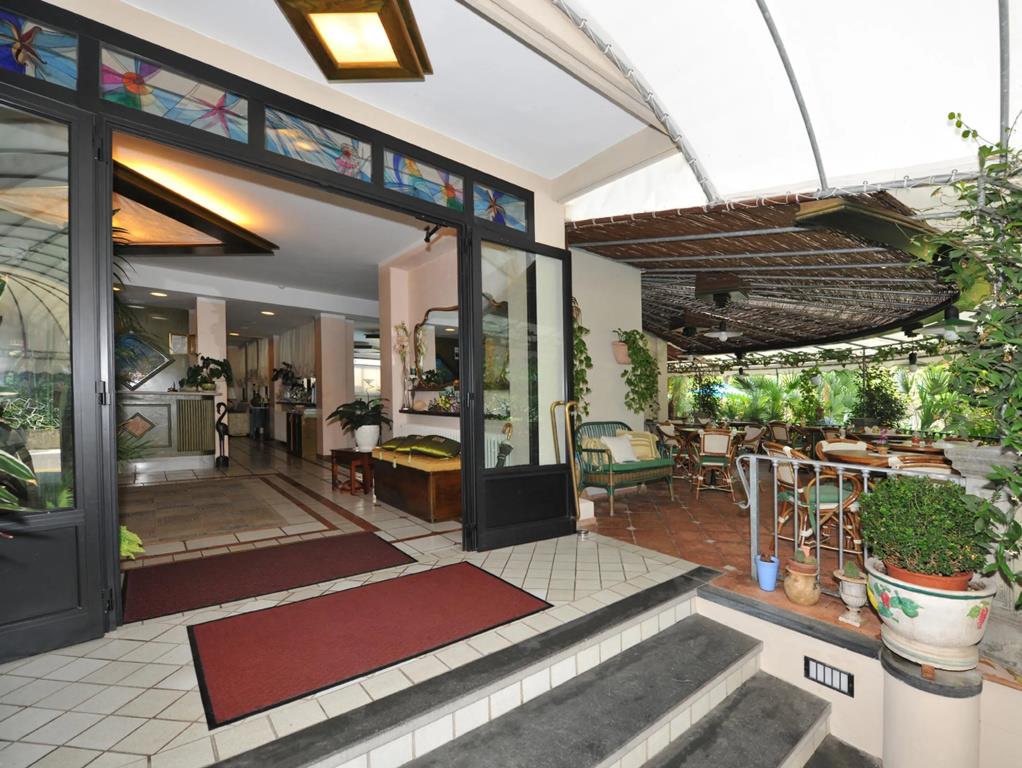Hotel Kyrton 3*