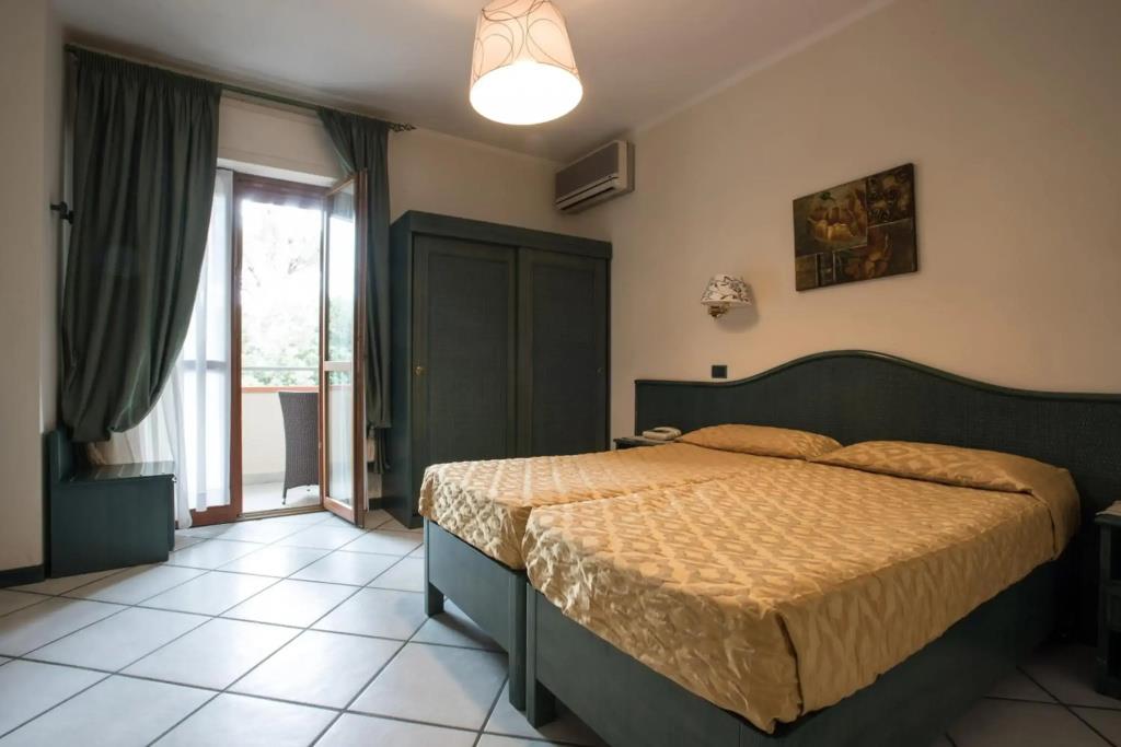 Hotel Kyrton 3*
