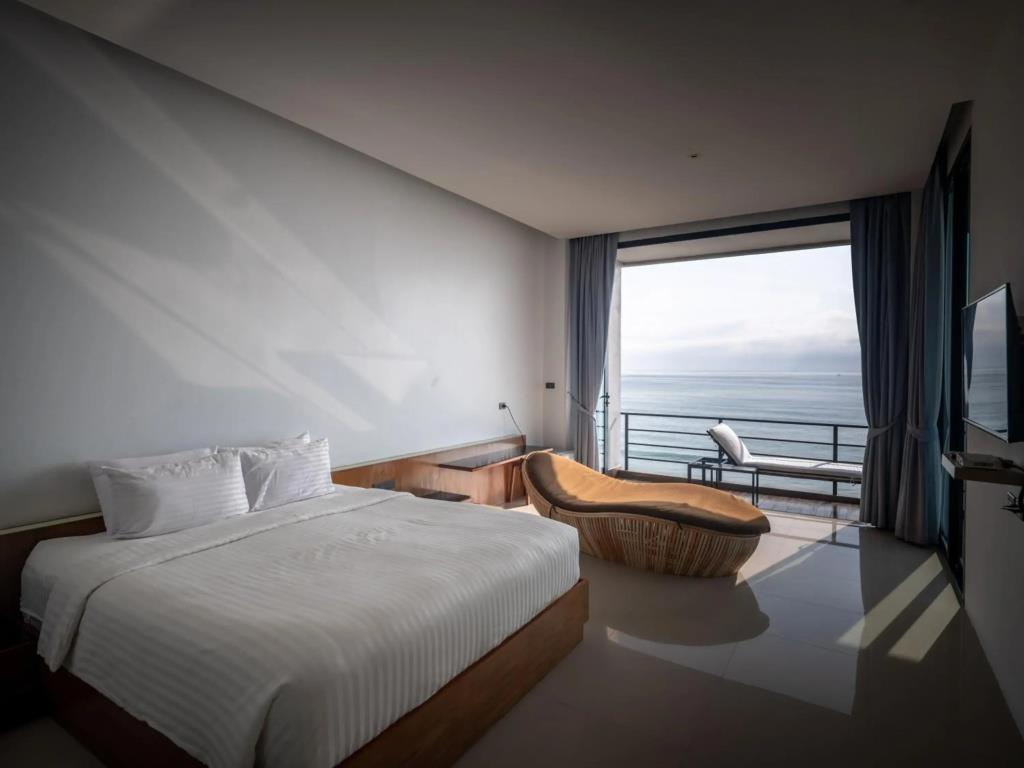 Sunshine Paradise Resort 3*