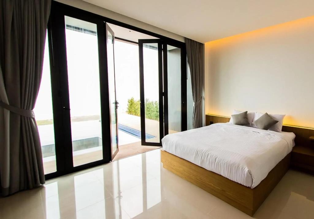 Sunshine Paradise Resort 3*