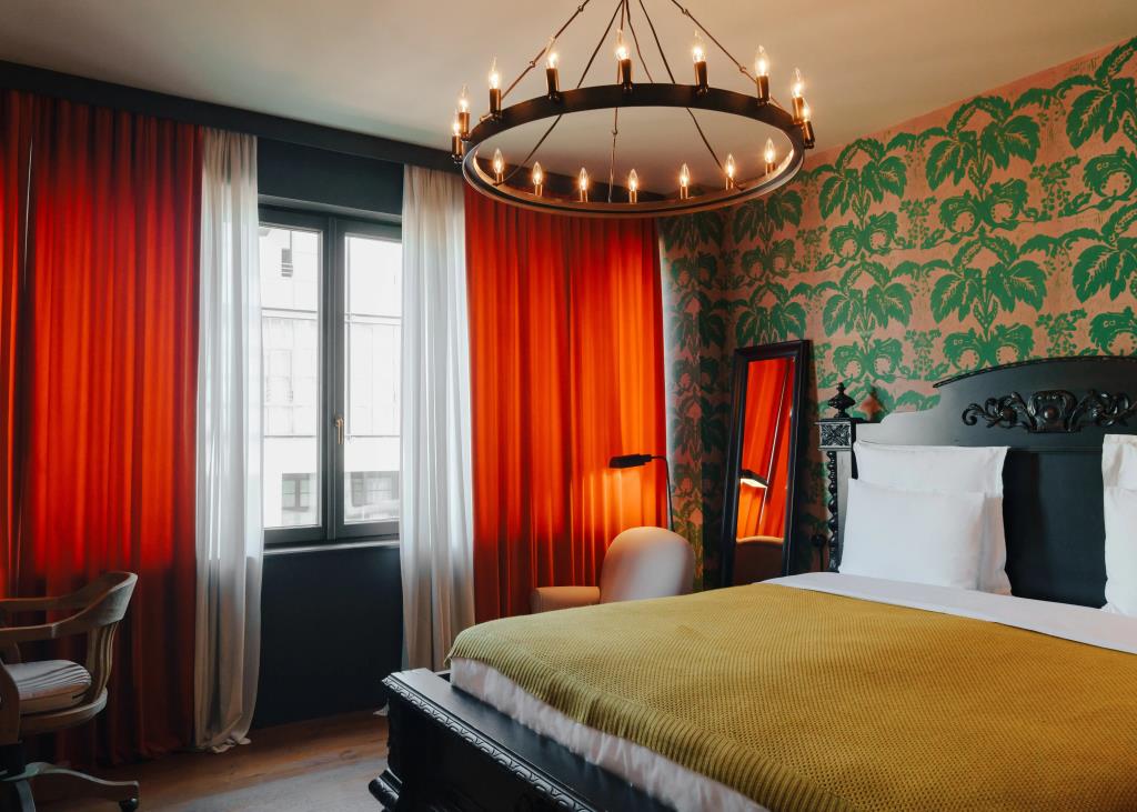 Lucky Hotel 2*