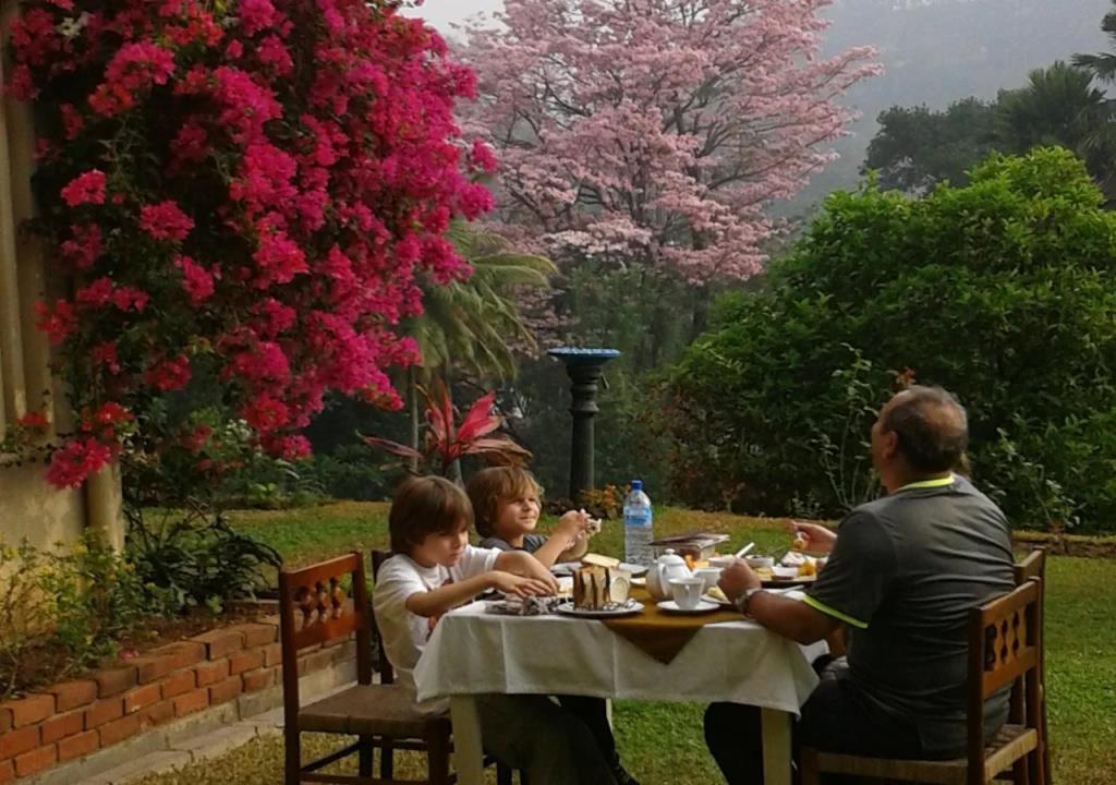 Royal Tourist Lodge 2*