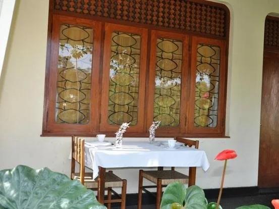 Royal Tourist Lodge 2*