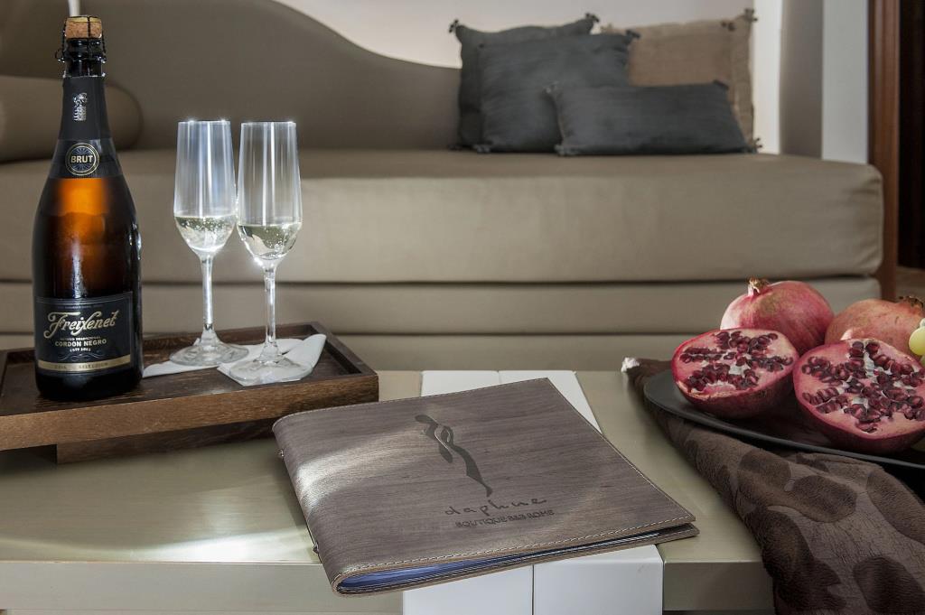Daphne Luxury Suites 0*