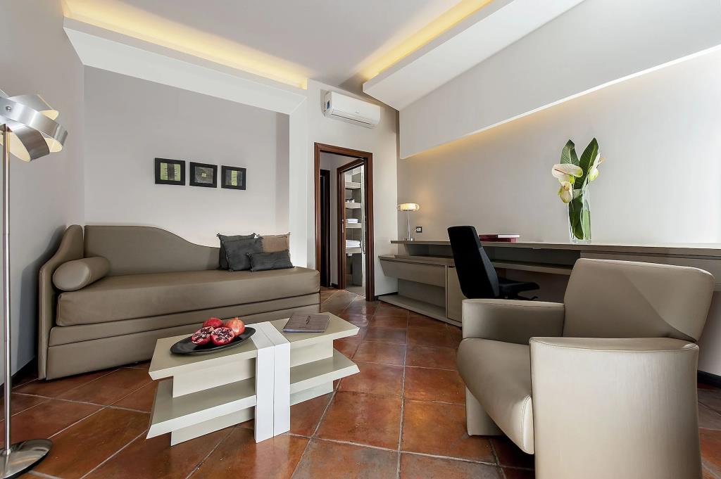 Daphne Luxury Suites 0*