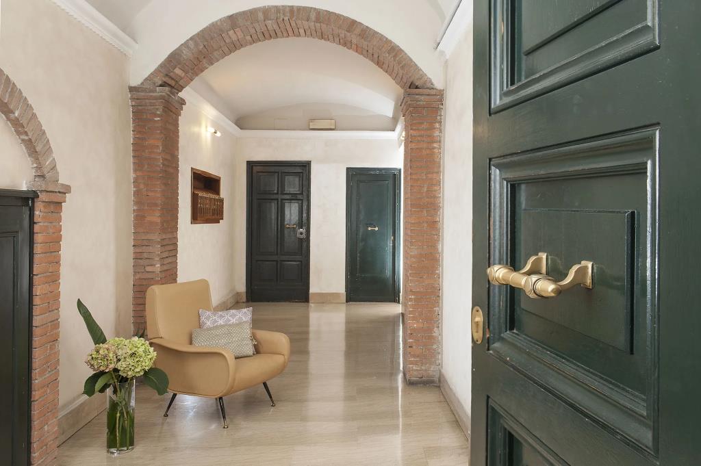 Daphne Luxury Suites 0*