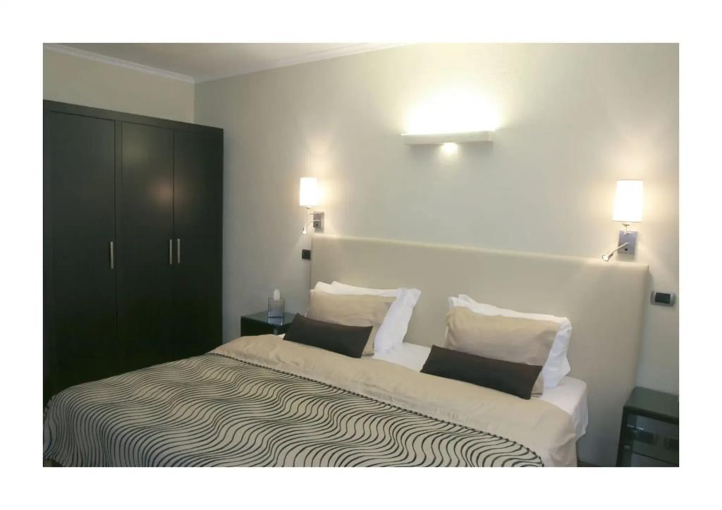Daphne Luxury Suites 0*