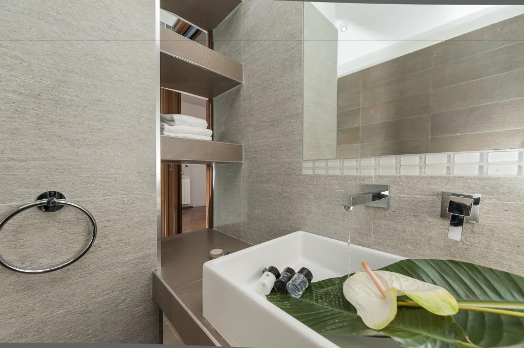 Daphne Luxury Suites 0*
