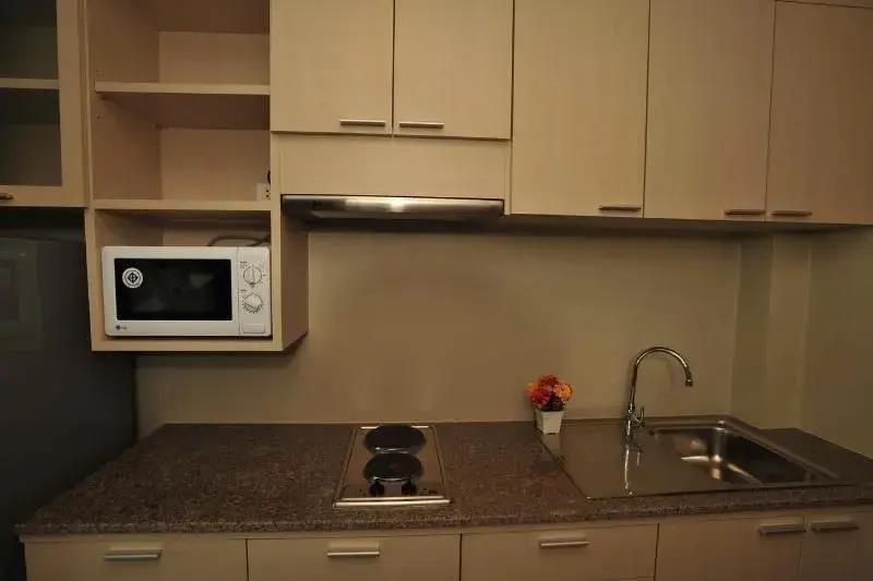 Chalong Beach Front Residence 2*