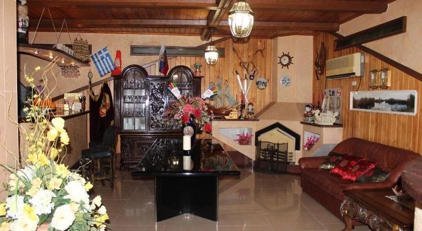Marina Hotel 0*