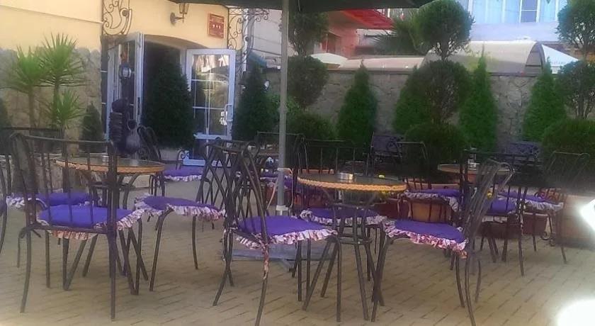 Marina Hotel 0*