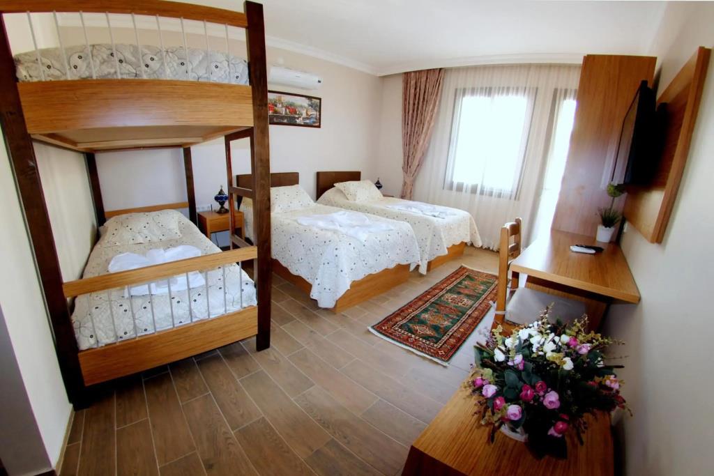 Selena Hotel 0*