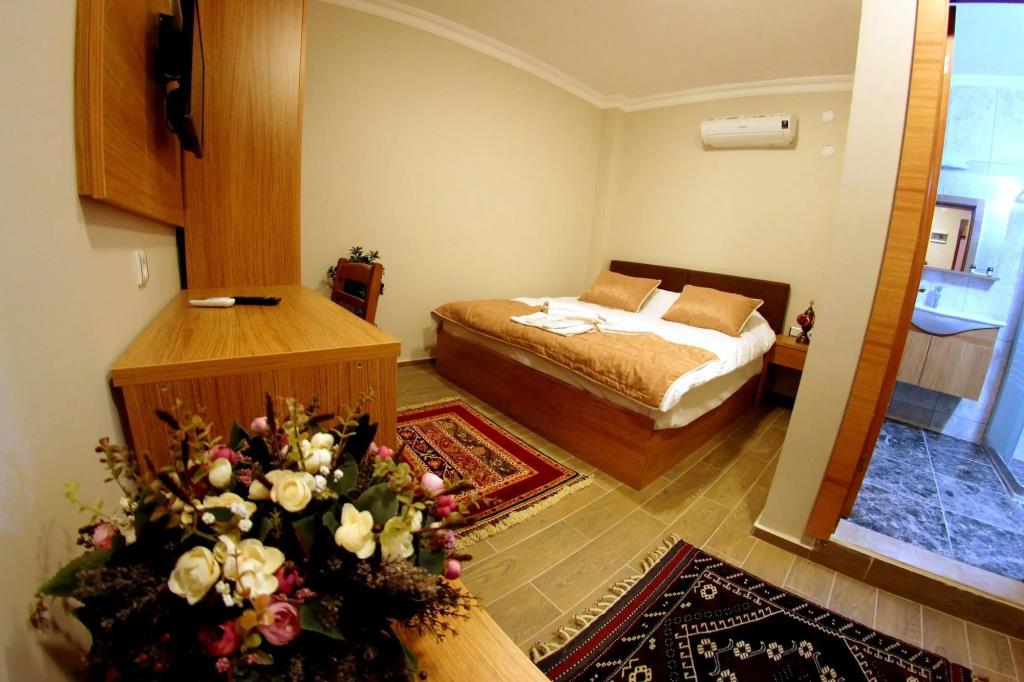 Selena Hotel 0*