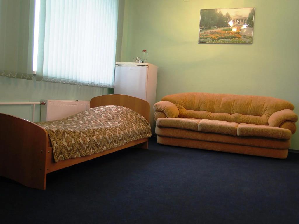 Shakhtyor Hotel 1*
