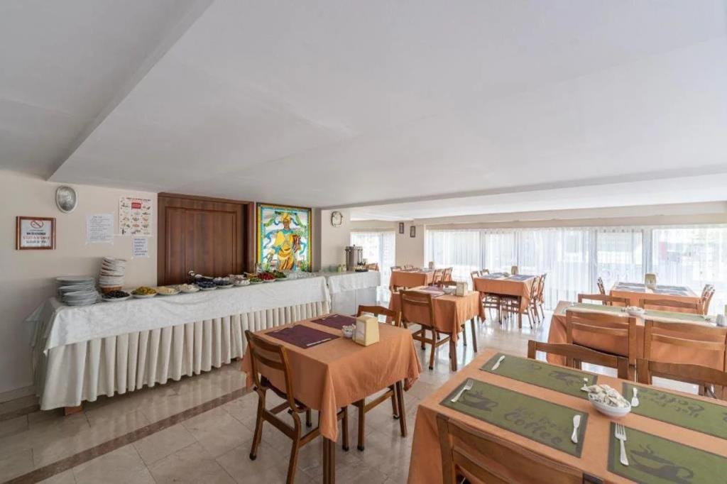 Sehir Hotel 0*