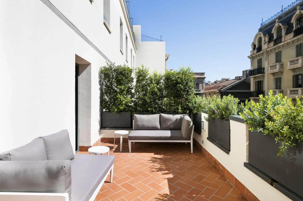Murmuri Residence Mercader 0*