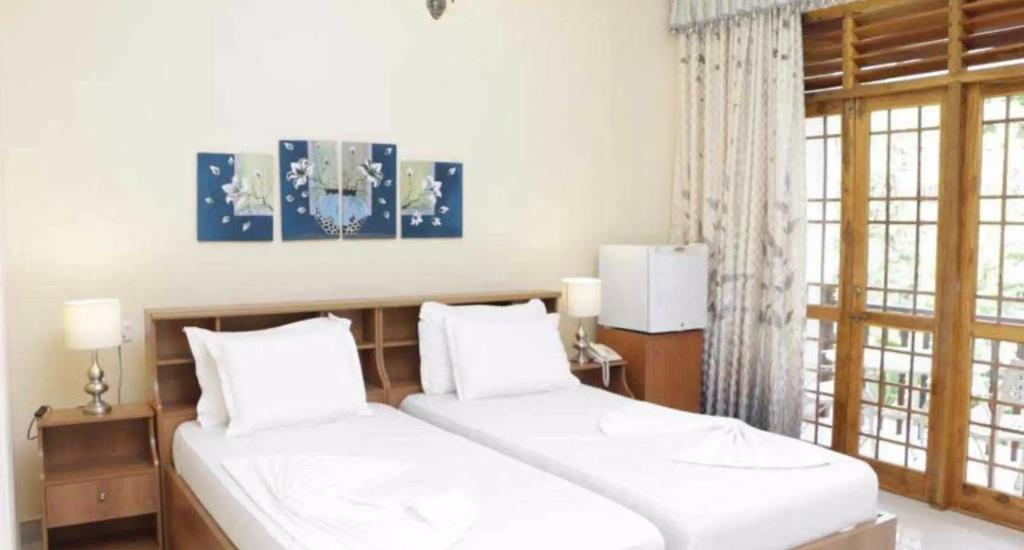 London Palace 3*