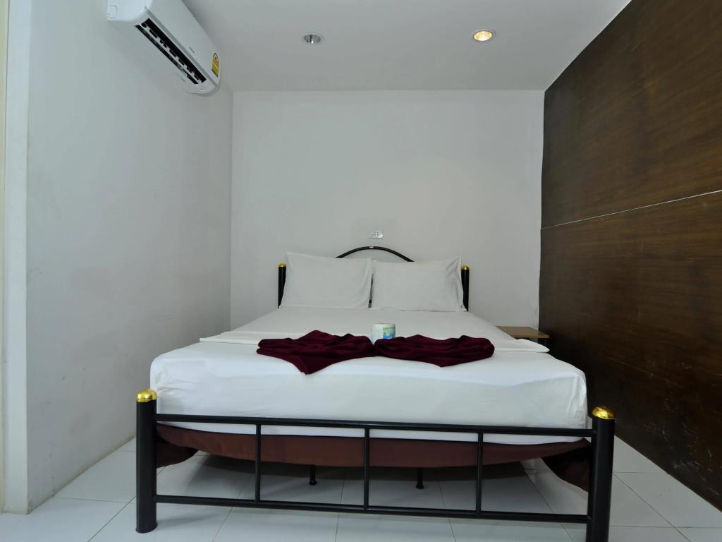 Kitty Guesthouse 2*