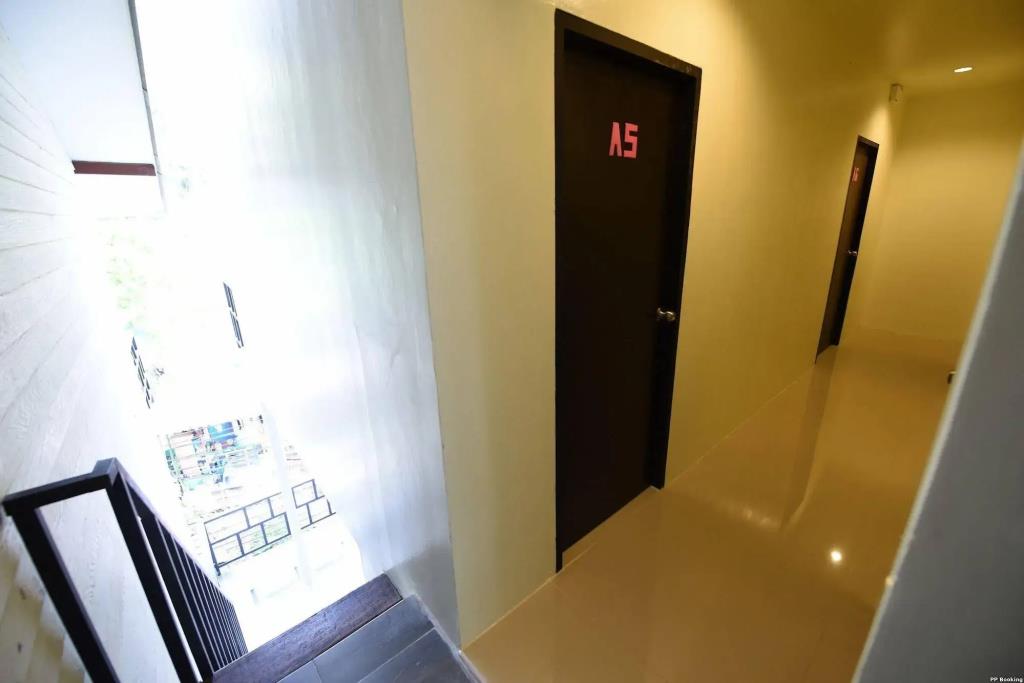 Kitty Guesthouse 2*