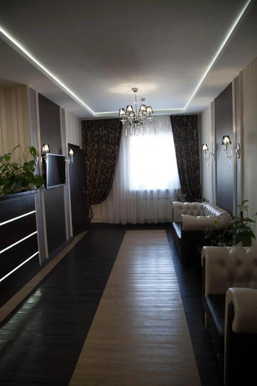 Azhur 3*
