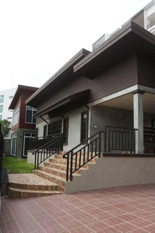 PK Villa 0*