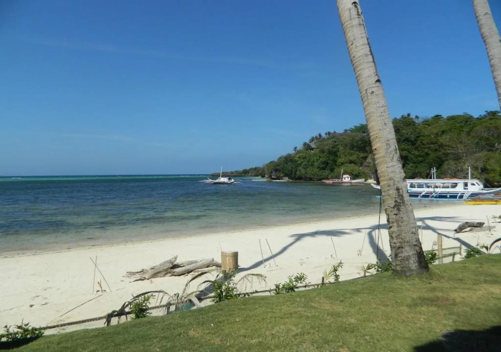 The Beach Anne Boracay 2*