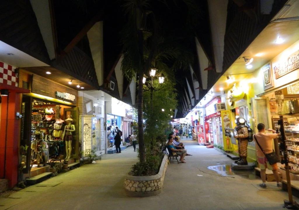 The Beach Anne Boracay 2*
