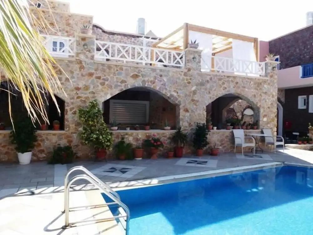 Atalos Suites 0*