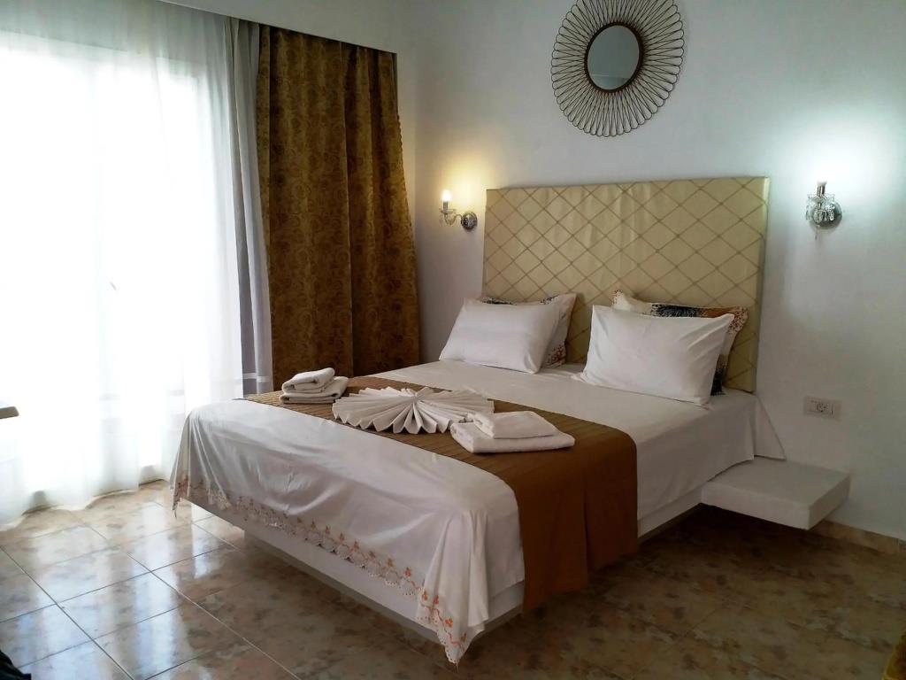 Atalos Suites 0*