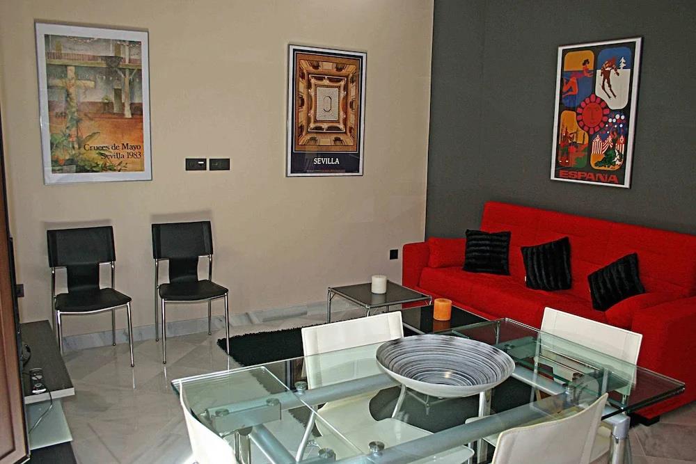 Living Sevilla Apartments 0*