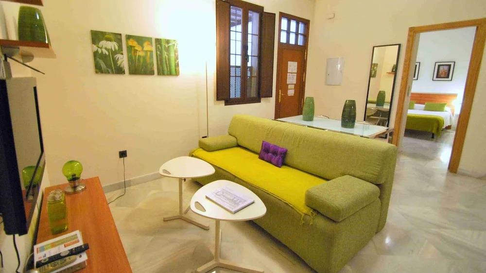 Living Sevilla Apartments 0*