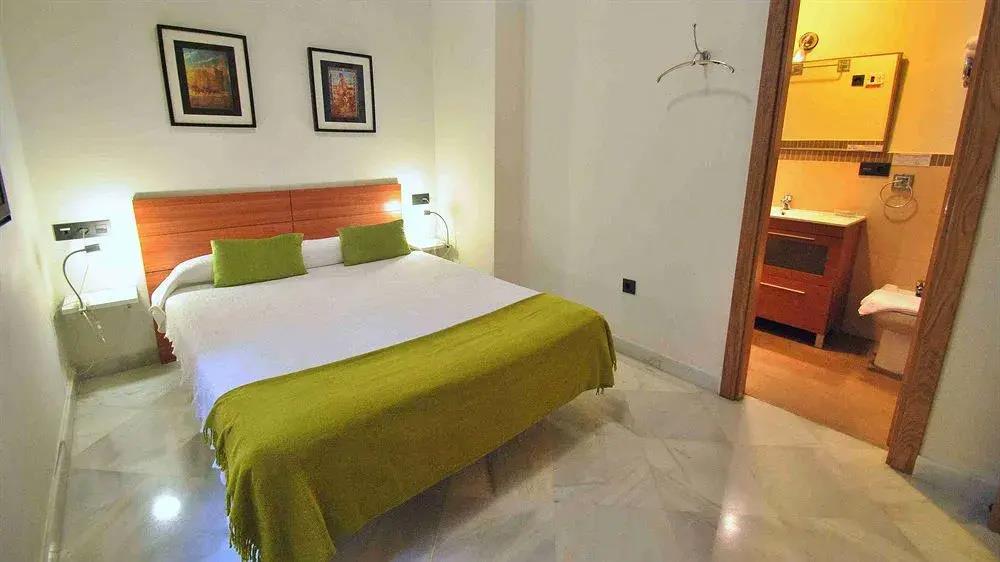 Living Sevilla Apartments 0*